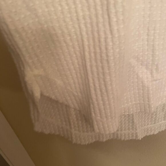 Wild fable thermal hi low tee XL - Picture 2 of 5